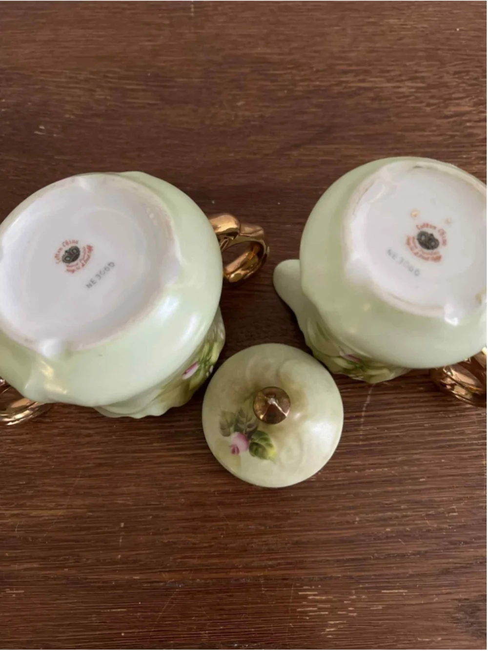 Vintage Lefton China NE3066 Hand Painted Creamer & Sugar Set Green Roses & Gold